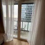 Global L With Balcony L Sky Tower L Apartamento