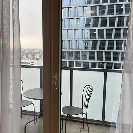 Lägenhet L Sky Tower Katowice L