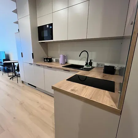 Lägenhet L Sky Tower Katowice L *