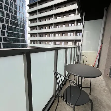 Global L With Balcony L Sky Tower L 公寓 卡托维兹
