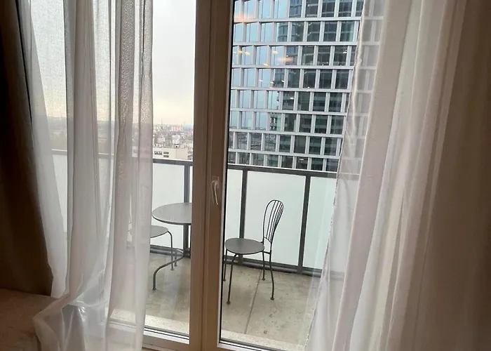 L Sky Tower Katowice L Апартаменты