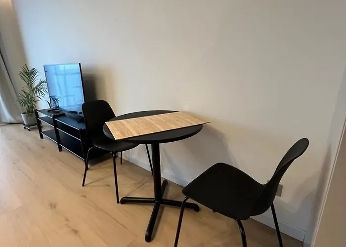 L Sky Tower Katowice L * Катовице