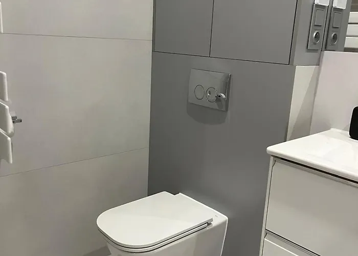 L Sky Tower Katowice L Апартаменты